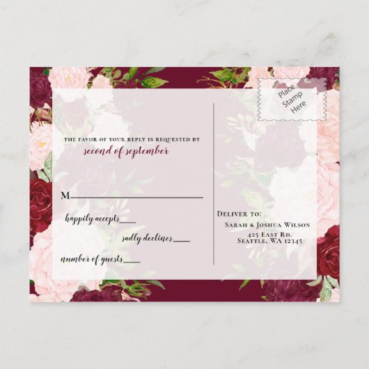 Burgundy Blush Gold Floral Monogram Wedding rsvp Uitnodiging Briefkaart (Achterkant)