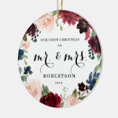 Burgundy Blush Navy Floral eerste kerst Keramisch Ornament (Links)