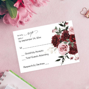 Burgundy & Blush Pink Floral 6 no Meal RSVP Kaartje