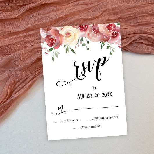 Burgundy & Blush Rozen, Huwelijksreactiekaart met  RSVP Kaartje