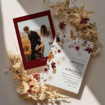 Burgundy Boho Herfst Floral Foto Weddenschap Kaart<br><div class="desc">Bohemian Burgundy Herfst Floral Foto Wedding Invitation. Overeenkomende objecten in ons ontwerp van Cava-partij in winkel</div>