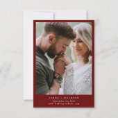 Burgundy botanical crest monogram wedding save the date (Achterkant)