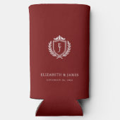 Burgundy Crest Wedding Custom Initials Seltzer Blikjeskoeler (Achterkant)