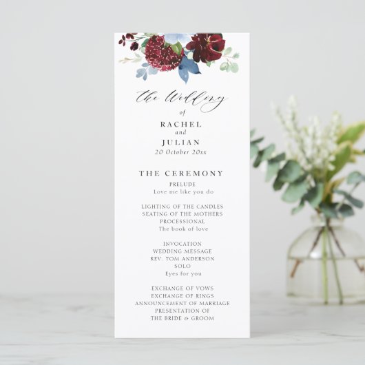 burgundy dusty blue floral bruiloft programmakaart (Staand voorkant)