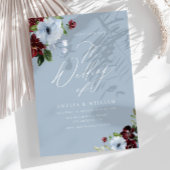 burgundy dusty blue floral bruiloft uitnodiging