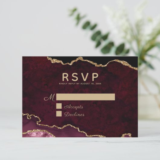 Burgundy Elegance Gold Glitter Agate Wedding RSVP Kaartje (Staand voorkant)
