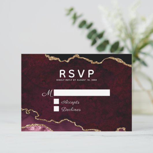 Burgundy Elegance Gold Glitter Agate Wedding RSVP Kaartje (Staand voorkant)