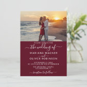 Burgundy Elegant Script Photo Wedding Kaart (Staand voorkant)