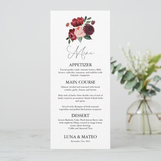 Burgundy en Blush Floral Wedding Menu (Staand voorkant)