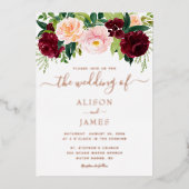 Burgundy en Blush Floral Wedding Roos Gold Folie Uitnodiging (Voorkant)