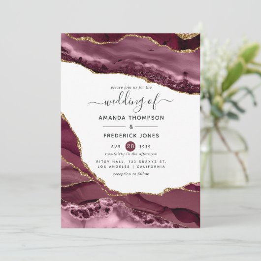 Burgundy en Gold Agate Wedding Kaart (Staand voorkant)