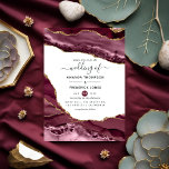 Burgundy en Gold Agate Wedding Kaart<br><div class="desc">Bourgogne en faux goudglitter agate stone bruiloft uitnodiging met elegante handschrift-typografie die aanpasbaar is aan de specificaties van uw evenement.</div>