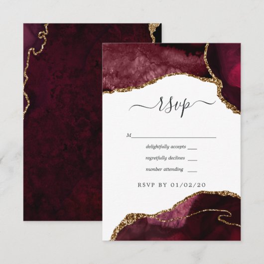 Burgundy en Gold Agate Wedding RSVP Kaartje (Voorkant / Achterkant)