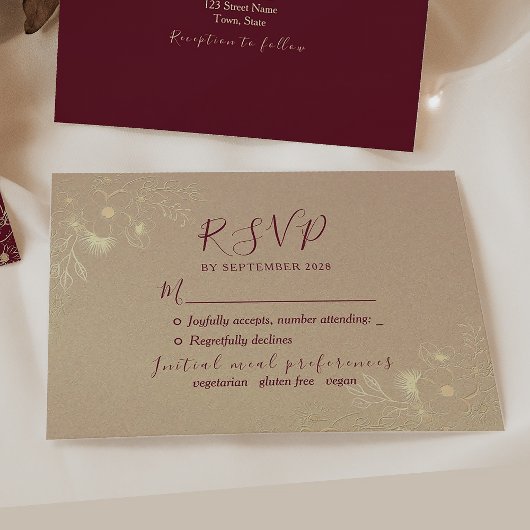 Burgundy en Gold Floral Wedding RSVP Kaartje