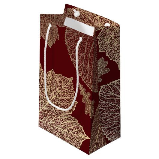 Burgundy en Gold Leaves Fall Wedding Klein Cadeauzakje (Voorkant Gekanteld)