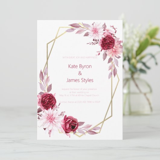 Burgundy en Pink Floral Wedding Invitation Kaart (Staand voorkant)