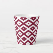 Burgundy- en wit diamantpatroon latte mok (Voorkant)