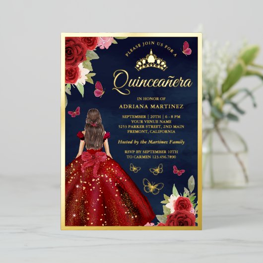 Burgundy Floral Butterfly Navy Quinceanera Gold Folie Uitnodiging (Staand Voorkant)