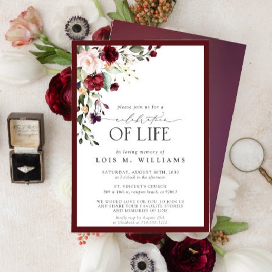 Burgundy Floral Celebration of Life Invitation Kaart