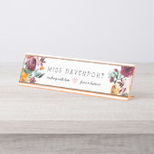 Burgundy Floral Distance Learning Teacher Gift Bureau Naambordje (Voorkant)