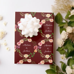 Burgundy Floral Elegant Peony Monogram Weddenschap Inpakpapier Vel