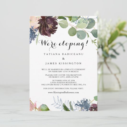 Burgundy Floral en Greenery Elopement Reception Kaart (Staand voorkant)