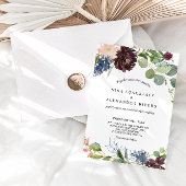 Burgundy Floral en Greenery Wedding Kaart