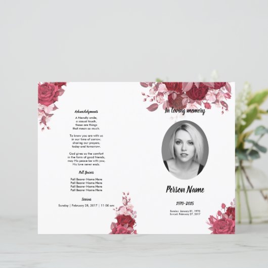 Burgundy Floral Funeral Program Sjabloon (Staand voorkant)