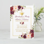 Burgundy Floral Gold Graduation Party Invite BG Kaart (Staand voorkant)