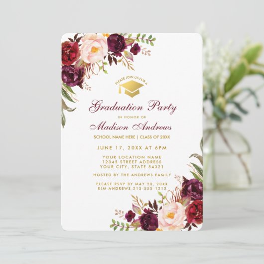 Burgundy Floral Gold Gradution Party Invite RB Kaart (Staand voorkant)