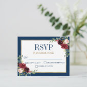 Burgundy Floral Gold Navy Blue Rustic Wedding RSVP Briefkaart (Staand voorkant)