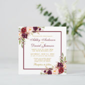 Burgundy Floral Gold Wedding Invite Card B Kaart (Staand voorkant)