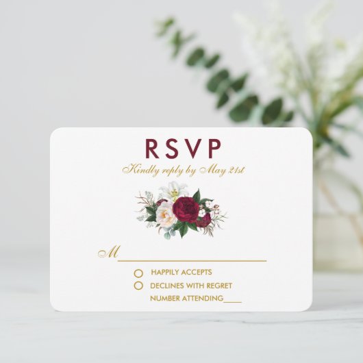 Burgundy Floral Greenery Wedding Gold RSVP Kaartje (Staand voorkant)