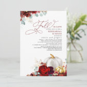 Burgundy Floral Herfst in Love Rehearsal Dinner Kaart (Staand voorkant)