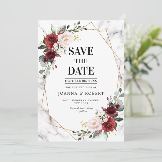 Burgundy Floral Marble Geometric Wedding Save The Date (Staand voorkant)