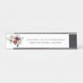 Burgundy Floral Modern Waterverf Greenery Bureau Naambordje (Voorkant)