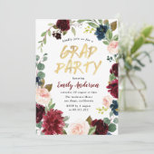 Burgundy floral penseelscriptgraduatie-partij kaart (Staand voorkant)