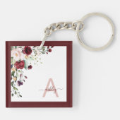 Burgundy Floral Script Monogram Initiaal Name Sleutelhanger (Achterkant)