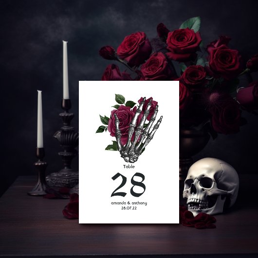 Burgundy Floral Skeleton Gothic Wedding Kaart