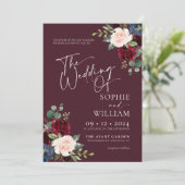 Burgundy Floral Wedding Invitation Kaart (Staand voorkant)