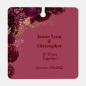 Burgundy Floral Wedding Jubileum Metalen Ornament (Achterkant)