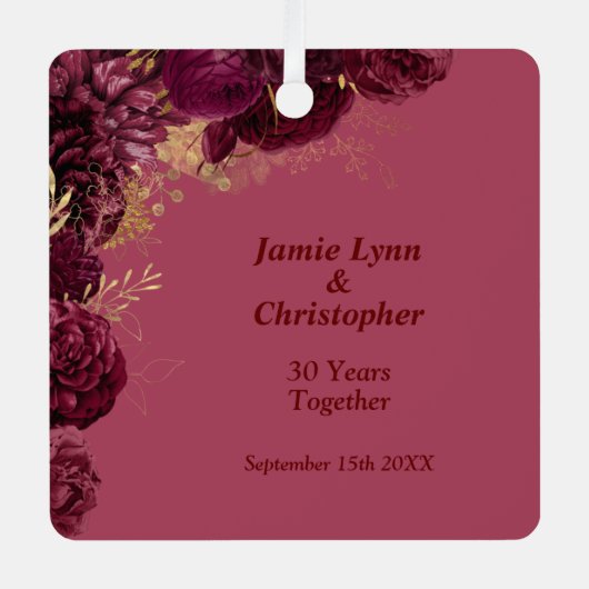 Burgundy Floral Wedding Jubileum Metalen Ornament (Voorkant)
