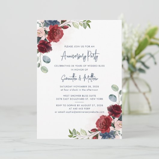 Burgundy Floral Wedding Jubileum Party Kaart (Staand voorkant)