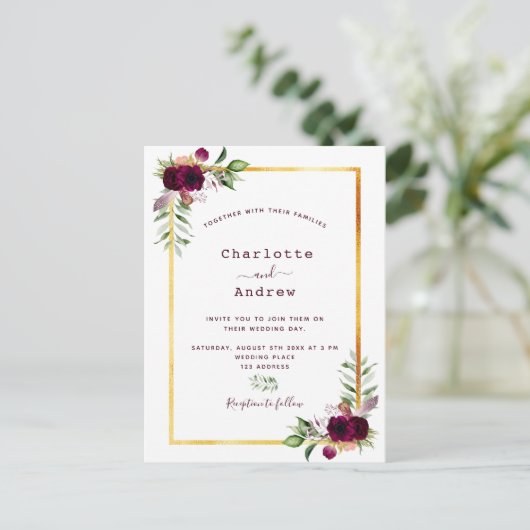 Burgundy florals gold greenery boho bruiloft briefkaart (Staand voorkant)