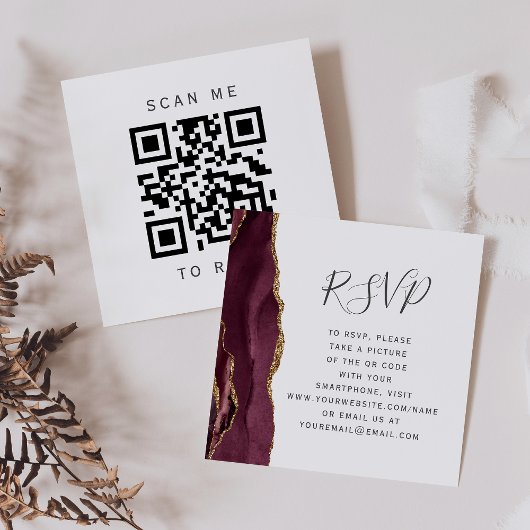 Burgundy Gold Agate Wedding QR Code RSVP Informatiekaartje