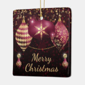 Burgundy & Gold Baubles Merry Kerstmis Keramisch Ornament (Links)
