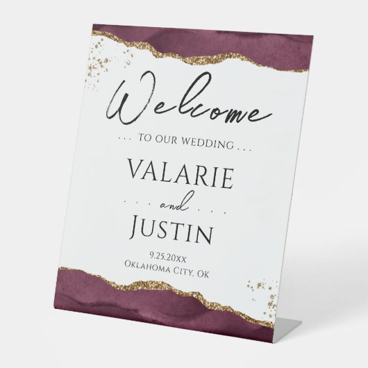 Burgundy Gold Glitter Agate Weddenschap Welkomstte Reclamebord Met Voetstuk (Voorkant)