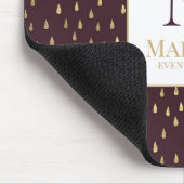 Burgundy Gold Raindrop Modern Trendy Monogram Muismat (Hoek)