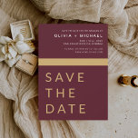 Burgundy Gold Save the Date Elegant Gold<br><div class="desc">Bieden Elegant Burgundy en Gold Save the Date Cards. Sparen de kaarten van de Datum bevatten een moderne hand geschreven kromme manuscripttypografie die elegant,  eenvoudig en modern zijn om na u minimalistische eenvoudige trouwdag te gebruiken viering.</div>