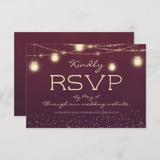 Burgundy Gold String Lights Lantern Wedding RSVP Kaart (Voorkant / Achterkant)